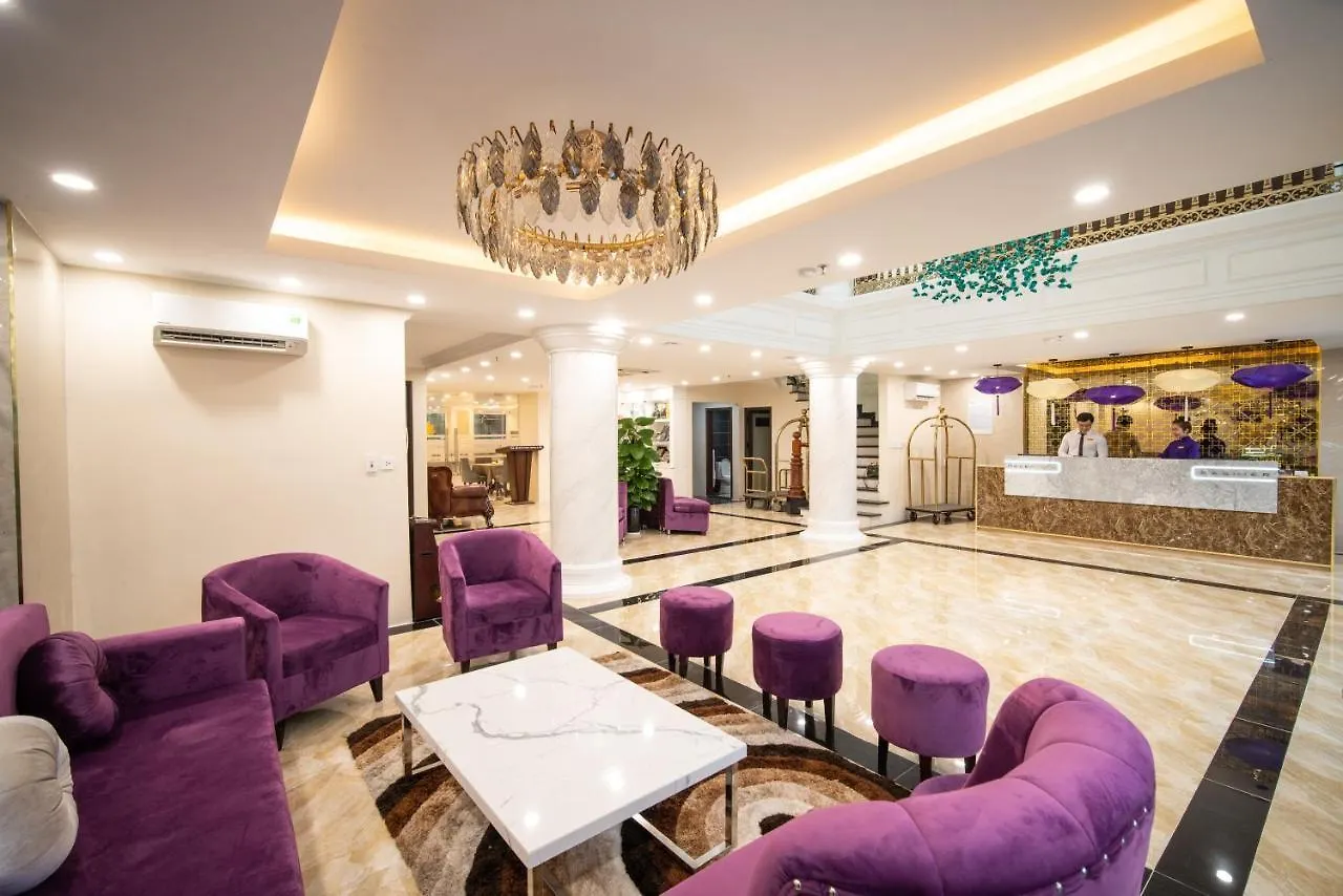 Le Indochina Hotel & Beach Da Nang City 4*,